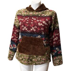 Cozy Floral Pullover Soft Inside Never Worn